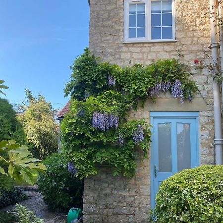 Castle View Villa Helmsley Exterior photo